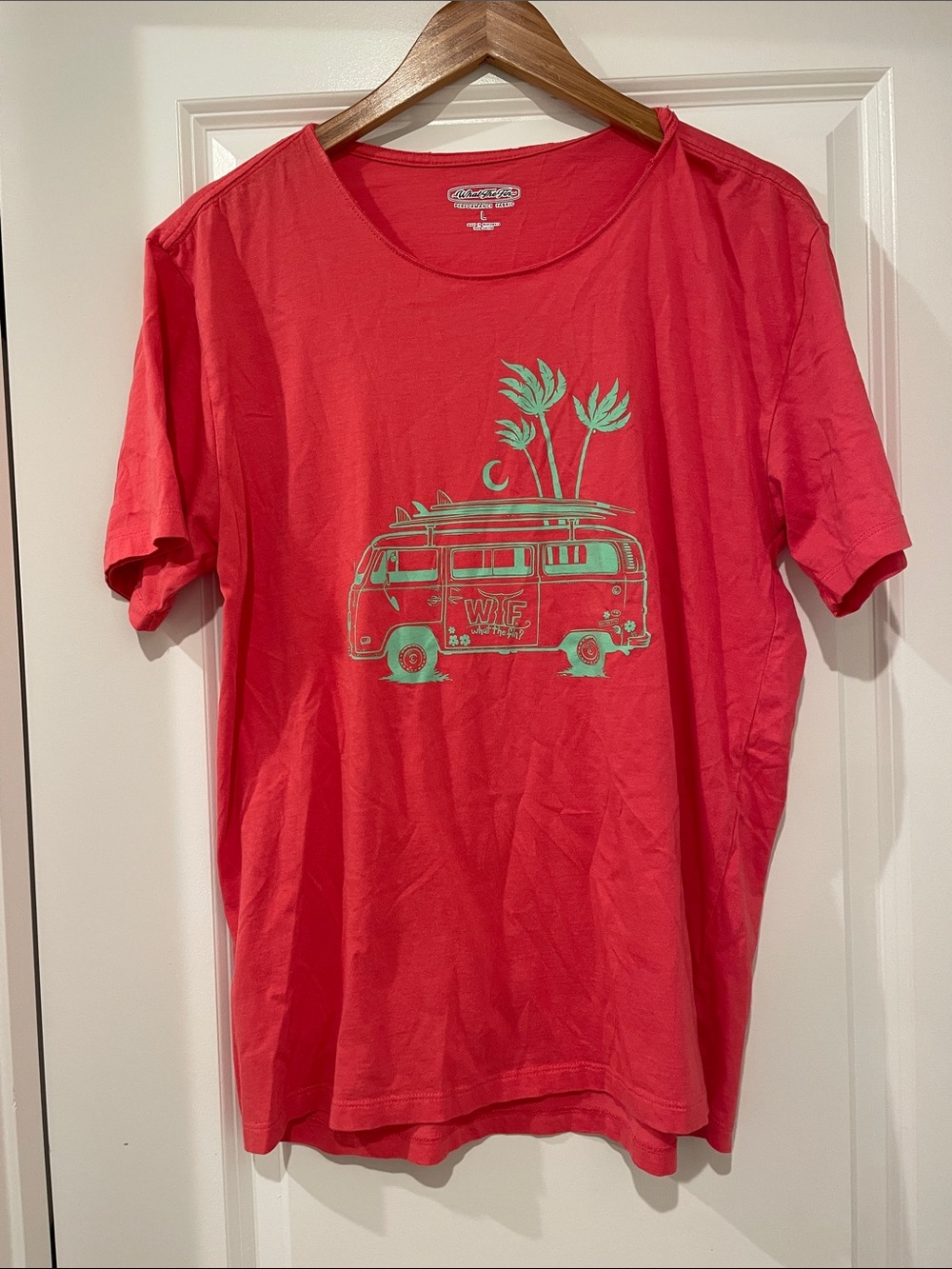 What the fin pink tee large cotton
